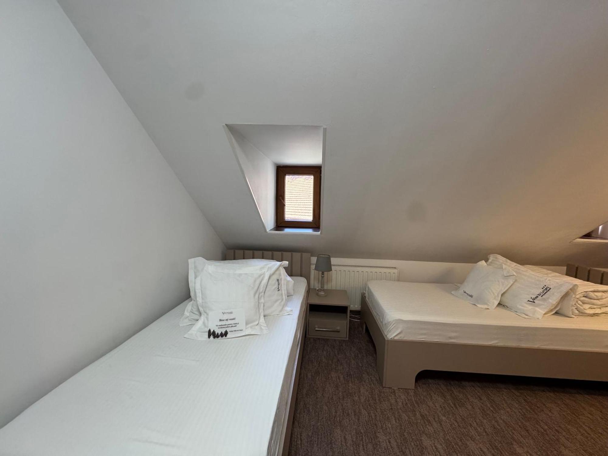 Valea lui Liman Hotel Tomesti  Exterior foto